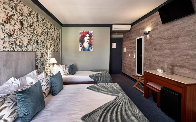 José Estêvão Hotel