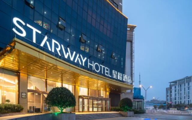 Starway Hotel Lianshui Yanhuang Avenue