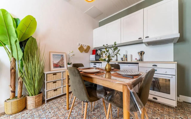 *Maison Bel-Étage-Netflix-Wifi-Coeur de ville*