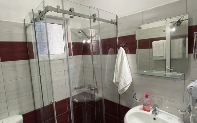 Relax Apts Saranda Apart-Hotel