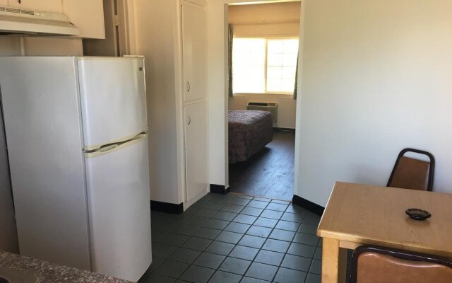 Budget Inn Motel