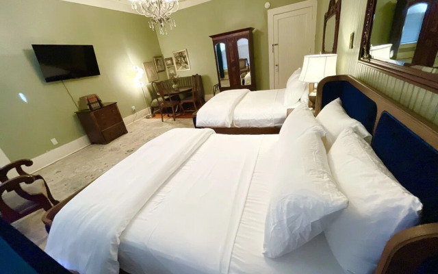 The Crystal River Inn