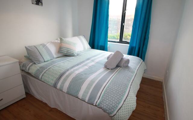 Richmond Court Apartment by Cardiff Holiday Homes