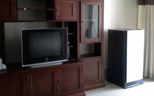 Zenith Place Condominium