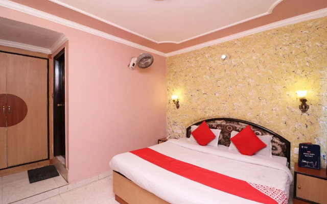 OYO 24124 Hotel Camel View