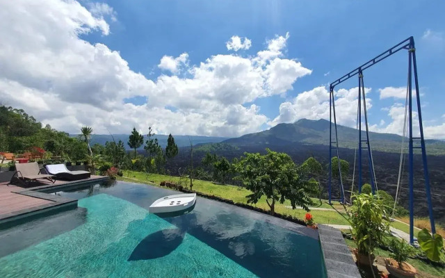 Sari Sky Villa