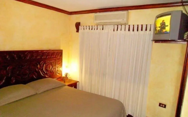 Apart-Hotel Plaza Colonial