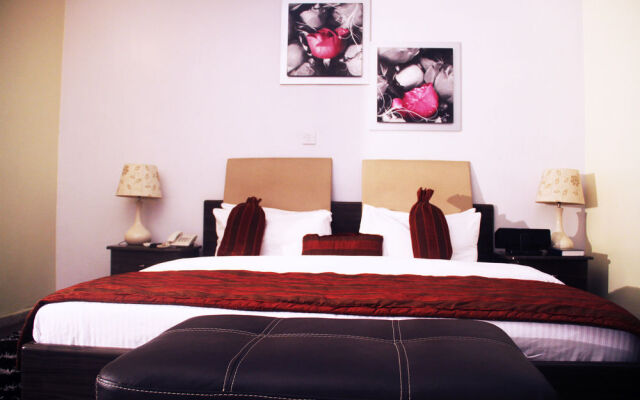 West Point Ile-Oluji Hotel & Suites