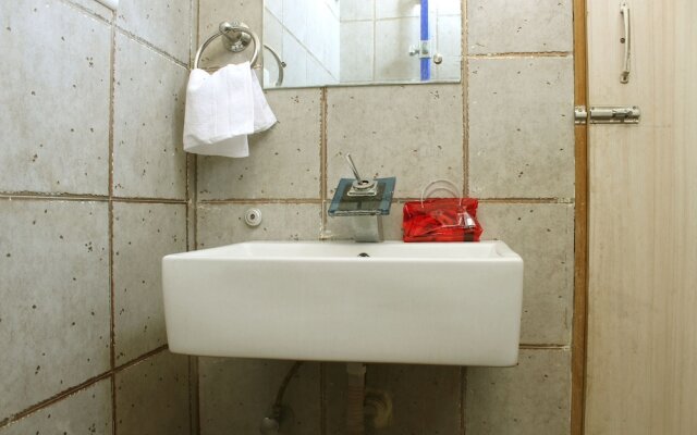 OYO Flagship 7558 Galaxy Comfort Inn