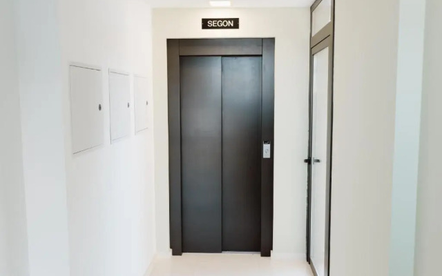 Hauzify I Apartaments Coral