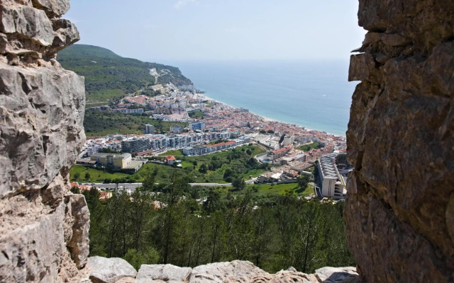 Sea View Apartment Sesimbra- Apartamento Vista Mar