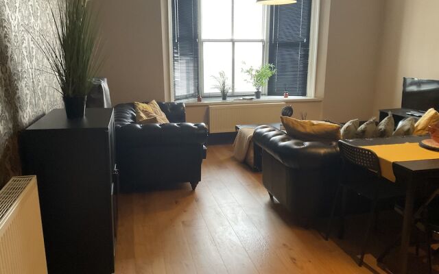 Brighton Beach Stylish 1 Bed Apartment