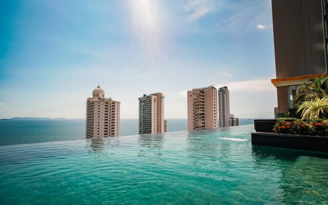 Riviera 1BR Sea View 3901 by Pattaya Holiday