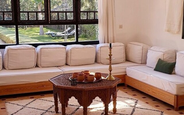 La Maison des Ailleurs