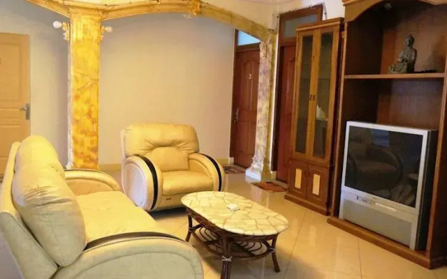 Golden Homestay