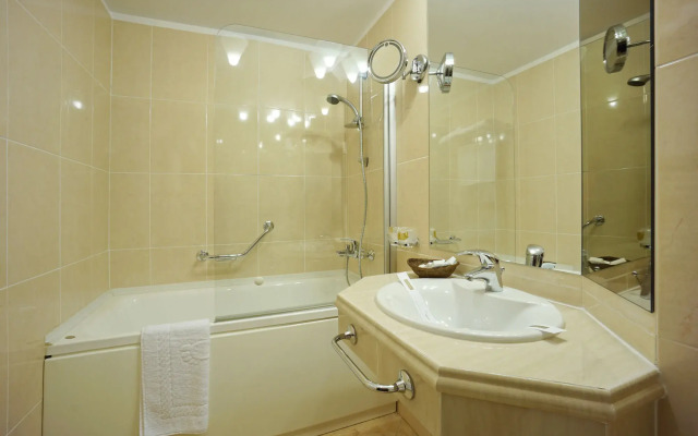 Citrin Hotel - Adults Only