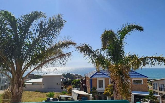 Villa @ 19 Palm with spectacular sea views