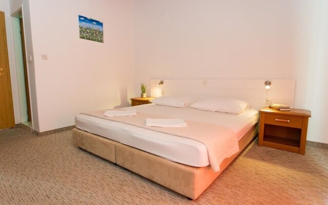 Apartmani Ana