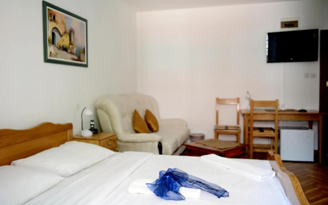 Hotel Sanja