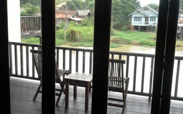 The Bank River House