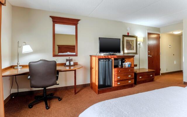 Hampton Inn Madison Huntsville Airport