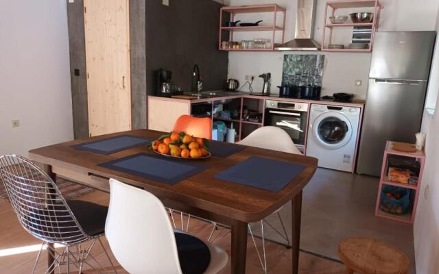 Danesi Studio Da Ναι Si Studio