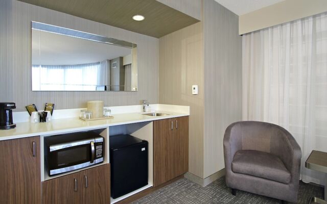 Courtyard Oakland Downtown