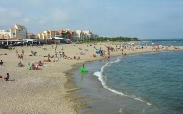 Les Voiles du Port Au Cap