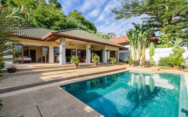 Aster Pool Villa