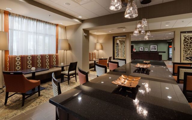 Hampton Inn Morristown, I-81