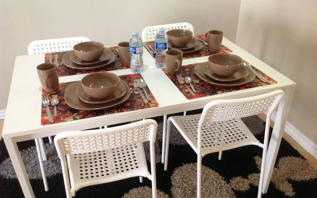 Oxford Furnished Apartments, Mississauga