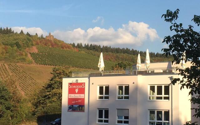 SCHROEDERS Wein-Style-Hotel