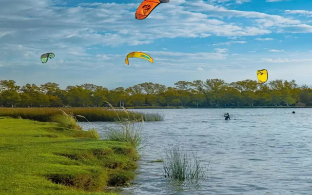 REFUGIO Natural Glamping