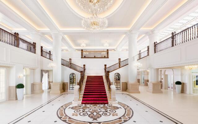 Takarazuka Hotel