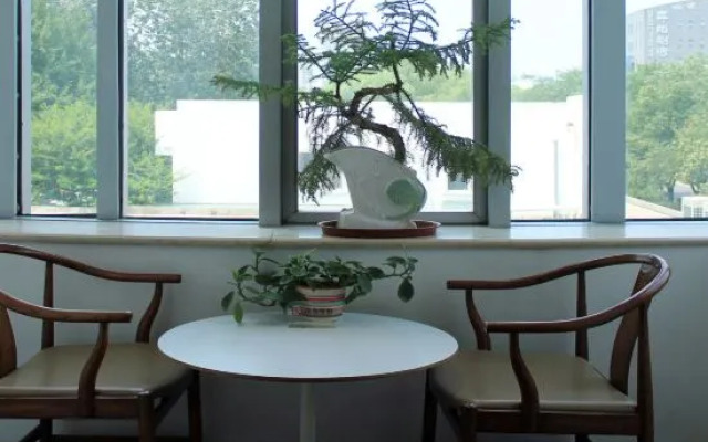 National Library Hotel