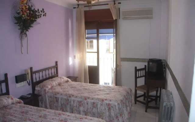 Hotel Virgen de los Reyes