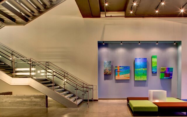 Aloft Leawood-Overland Park