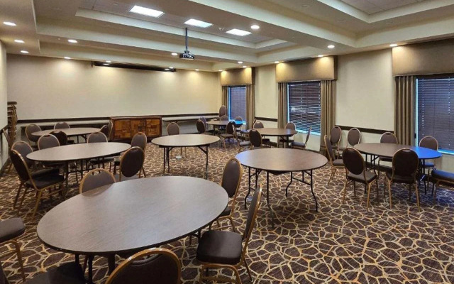 Comfort Inn & Suites