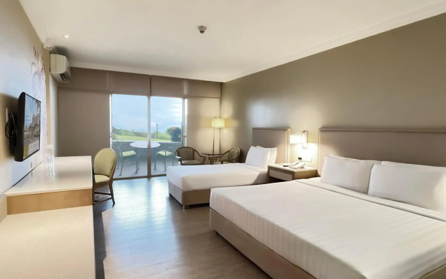 Taal Vista Hotel