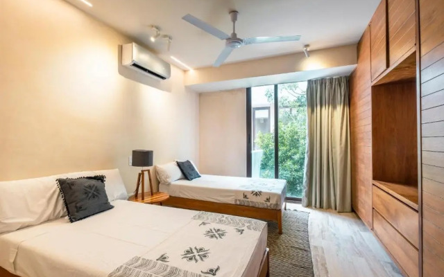 304 Contemporary Designer 3br Condo by StayPodio