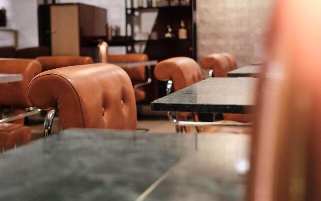 MUZE Hotel Düsseldorf - Handwritten Collection