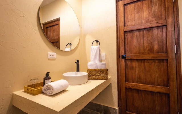 Casa Noa Colonial Rooms