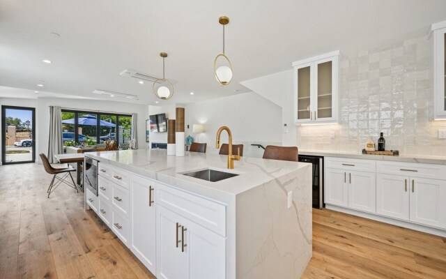 New Construction Luxury Home With Ocean View Rooftop Deck 815 4th by Redawning
