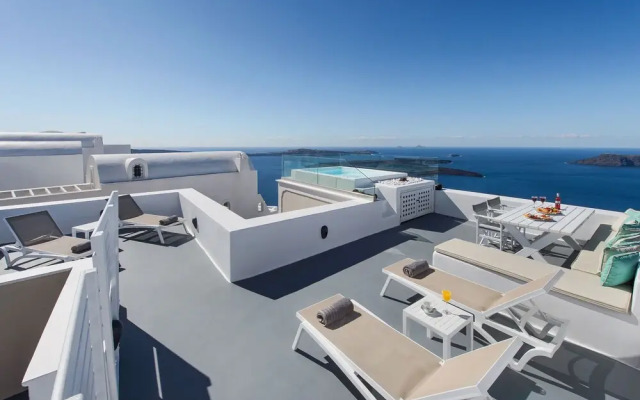 Captivating 2-bed Villa in Imerovigli, Santorini