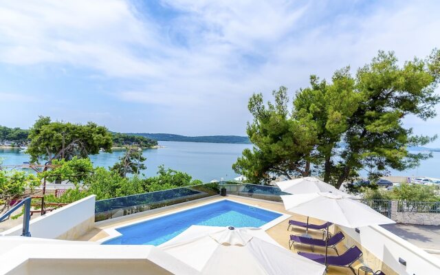 Apartments Edita