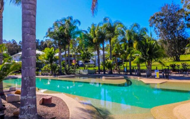 Currawong Deluxe Townhouse 439