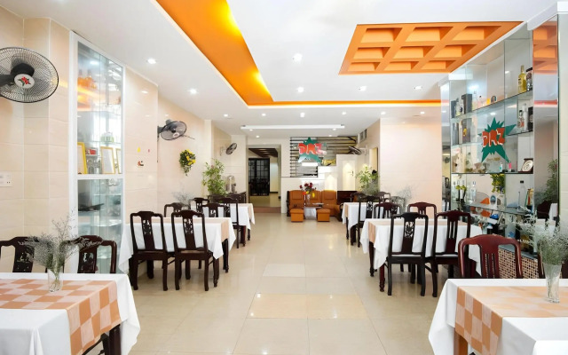 DMZ Hotel
