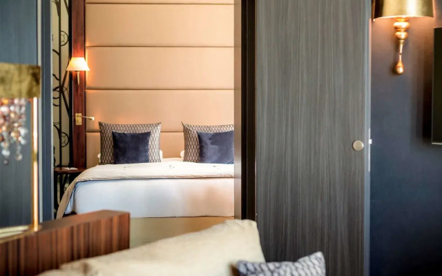 Regina Experimental Biarritz