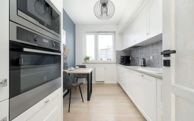 Amazing Apartment for 6 by Renters