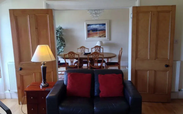 West End Apartments